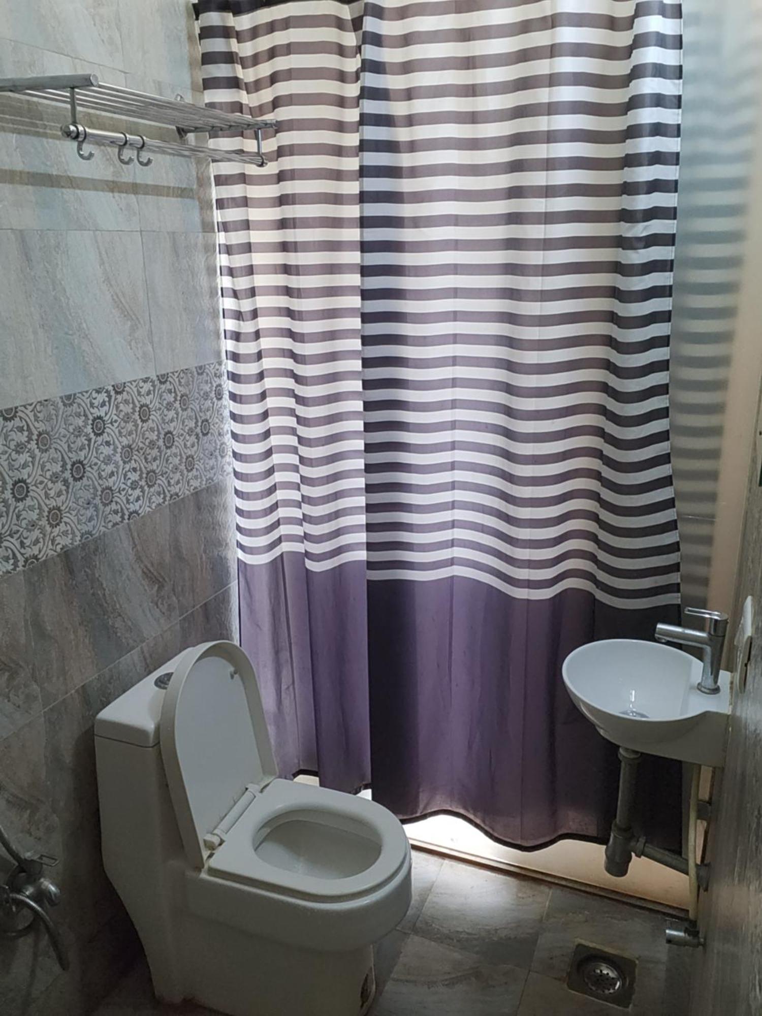 Luxury 2Bhk Apartment Near Calangute Baga Beach With Pool Eksteriør billede