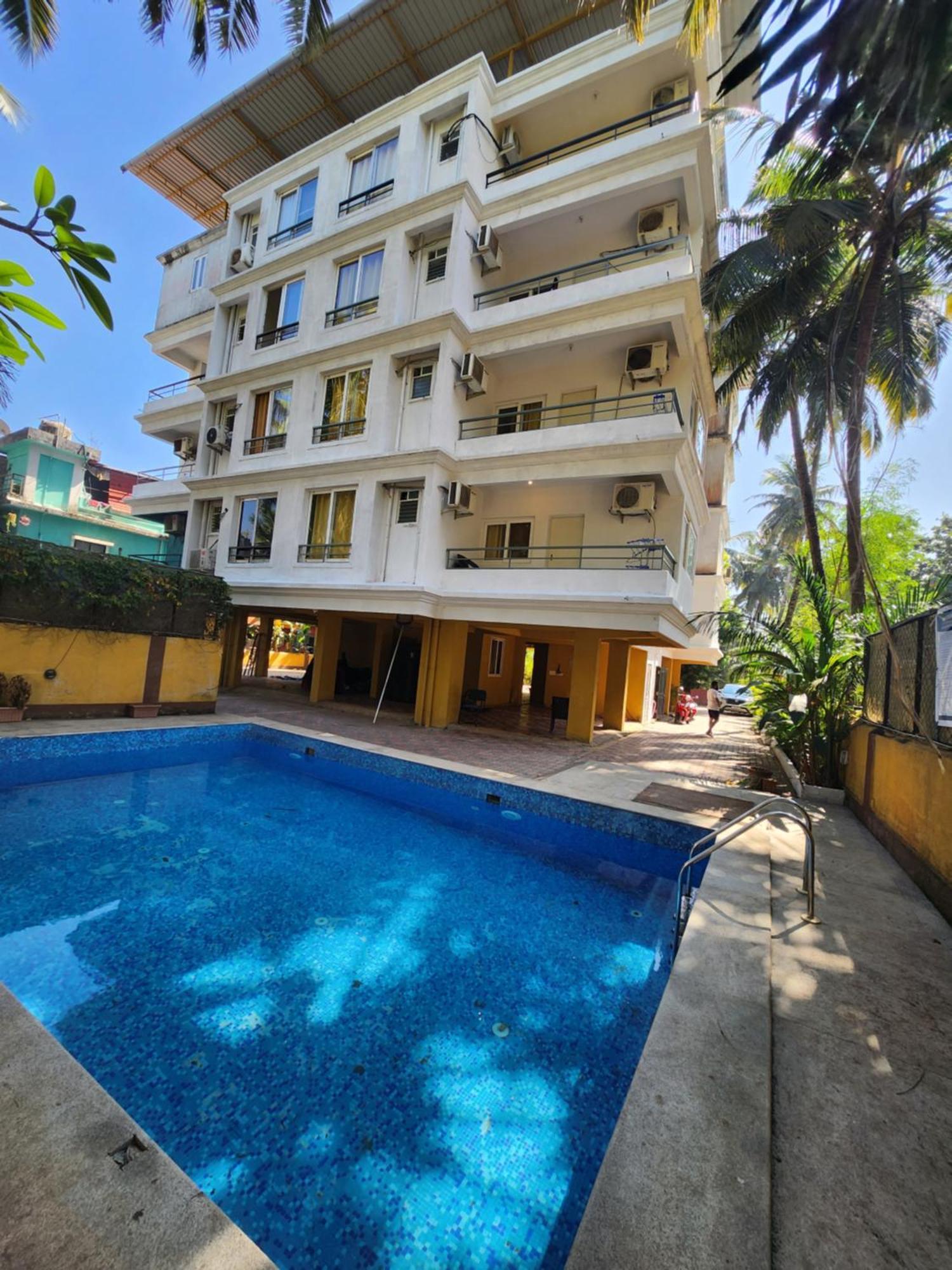Luxury 2Bhk Apartment Near Calangute Baga Beach With Pool Eksteriør billede