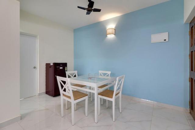 Luxury 2Bhk Apartment Near Calangute Baga Beach With Pool Eksteriør billede